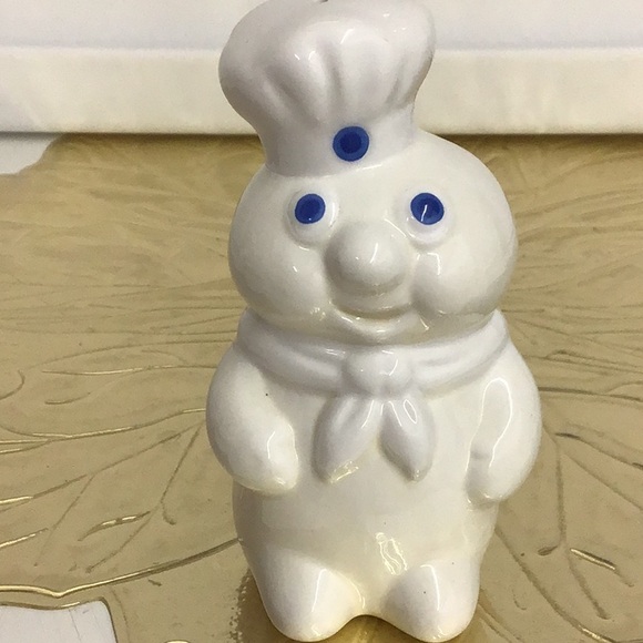 PILLSBURY DOUGHBOY SALT AND PEPPER SHAKERS. PLUS A PILLSBURY MAGNET - Picture 8 of 9